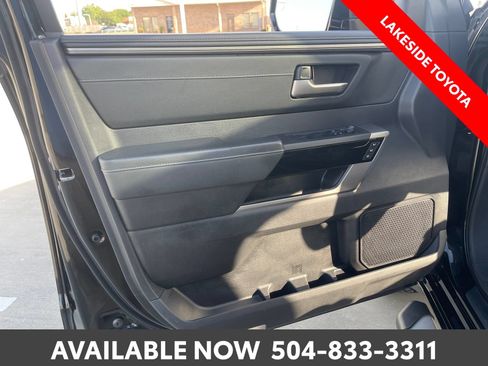 Used 2023 Toyota Tundra Limited AWD/4WD image 21