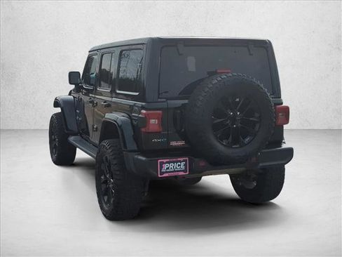 Used 2021 Jeep Wrangler Unlimited Sahara w/ Cold Weather Group image 7
