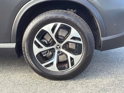 Certified 2025 Mercedes-Benz GLC 350e 4MATIC image 18