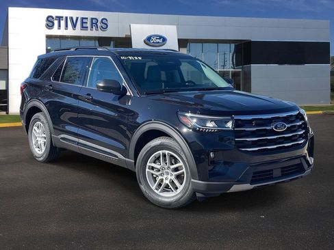New 2026 Ford Explorer Active w/ Active Comfort Package RWD image 1