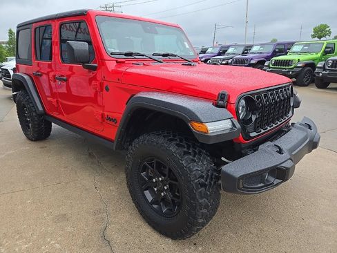 Used 2024 Jeep Wrangler Unlimited Sport AWD/4WD image 14