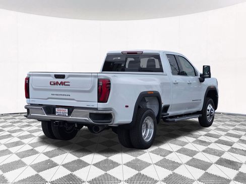New 2026 GMC Sierra 3500 SLE w/ SLE Value Package AWD/4WD image 24