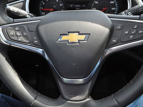 Used 2024 Chevrolet Malibu RS FWD image 28