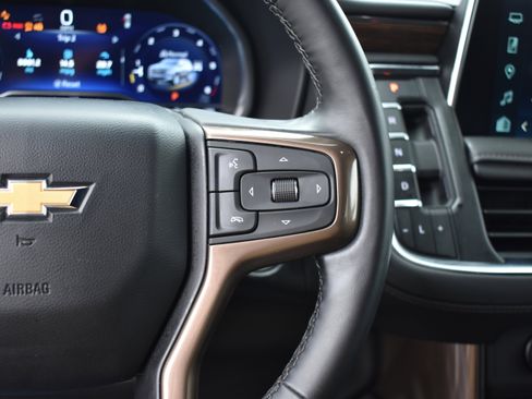 Used 2024 Chevrolet Tahoe High Country w/ Premium Package image 14