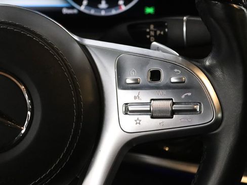 Used 2018 Mercedes-Benz S 560 Sedan image 28