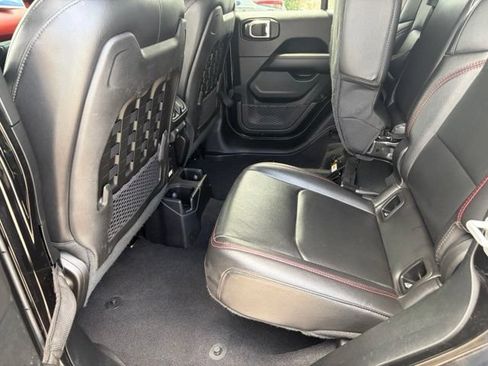 Used 2020 Jeep Gladiator Rubicon AWD/4WD image 29