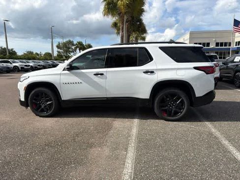 Used 2023 Chevrolet Traverse Premier w/ Redline Edition FWD image 20