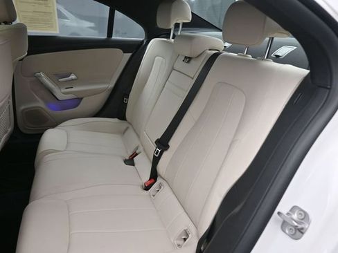 Used 2025 Mercedes-Benz CLA 250 4MATIC image 12