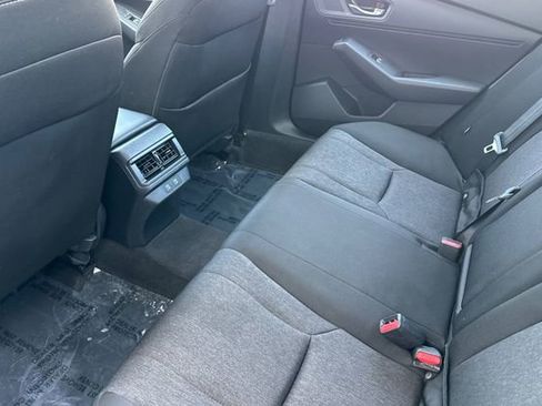 Used 2025 Honda Accord SE image 13