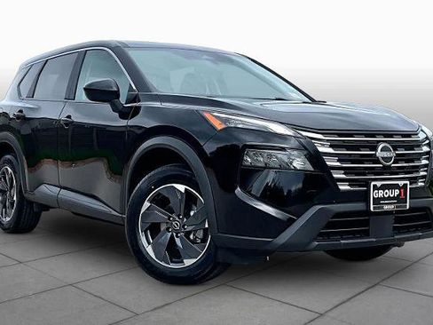 Certified 2024 Nissan Rogue SV FWD image 3
