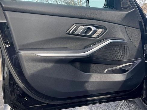 Used 2021 BMW 330i xDrive Sedan w/ Driving Assistance Package image 23