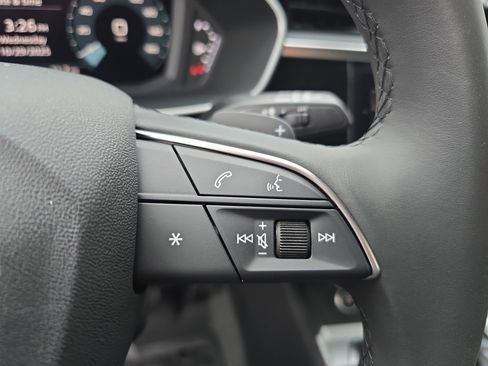 New 2025 Audi Q3 2.0T Premium image 18