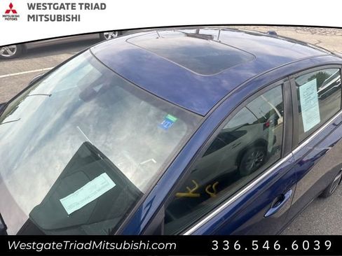 Used 2021 Nissan Altima 2.5 SR w/ SR Premium Package FWD image 5