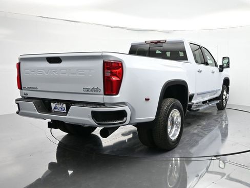 New 2026 Chevrolet Silverado 3500 High Country w/ Technology Package image 6