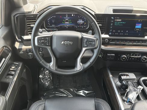 Used 2023 Chevrolet Silverado 1500 RST w/ Convenience Package II AWD/4WD image 14