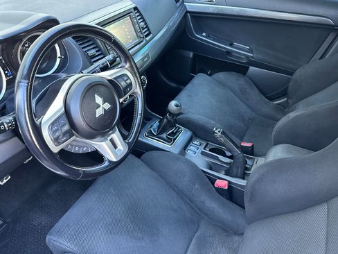 Used 2010 Mitsubishi Lancer Evolution GSR image 10