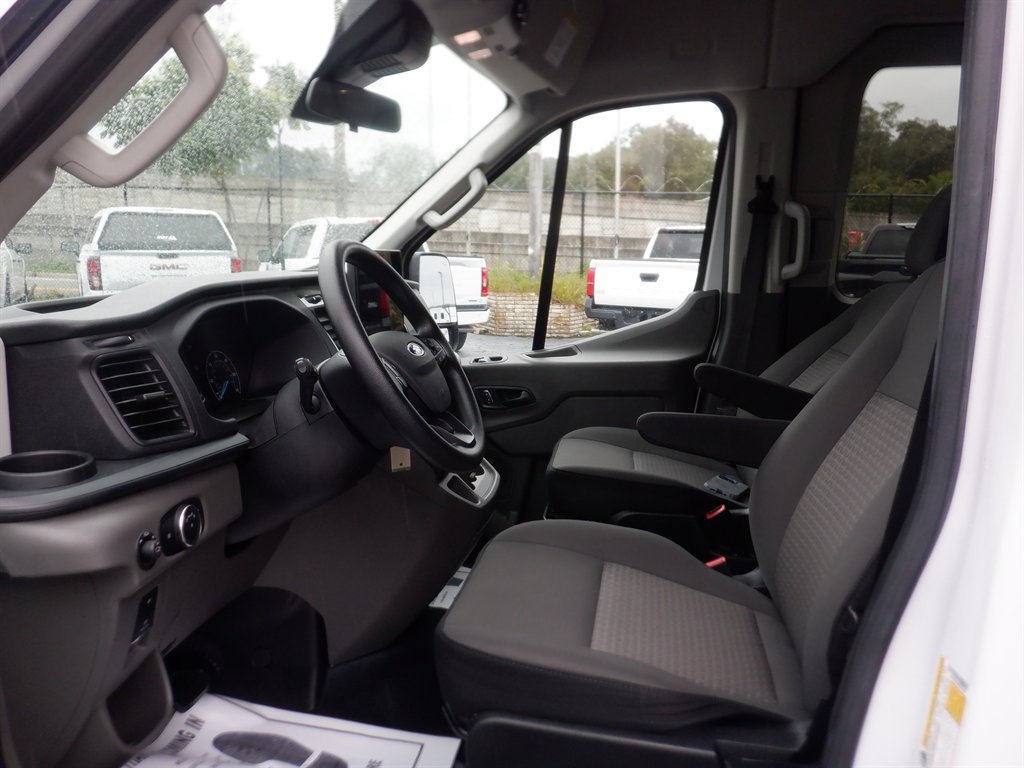 Used 2024 Ford Transit 350 XLT RWD image 15