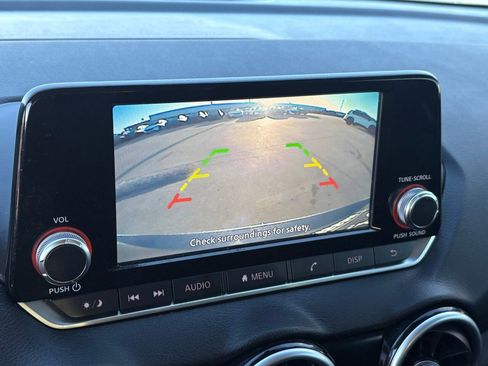 Used 2024 Nissan Sentra S image 25