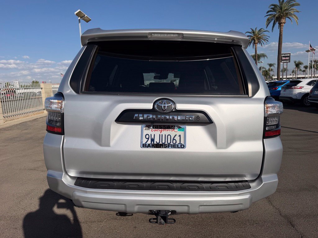 Used 2024 Toyota 4Runner TRD Off-Road Premium AWD/4WD image 5