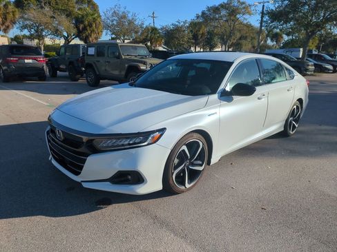 Used 2022 Honda Accord Sport image 10