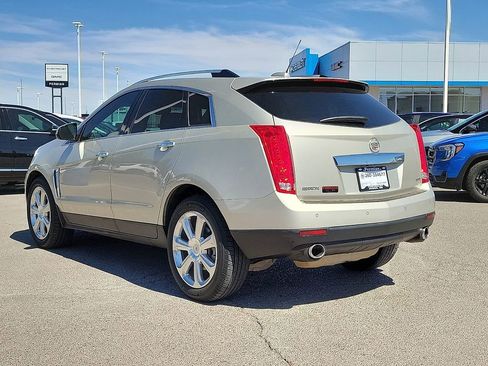Used 2016 Cadillac SRX Performance w/ Driver Awareness Package FWD image 7
