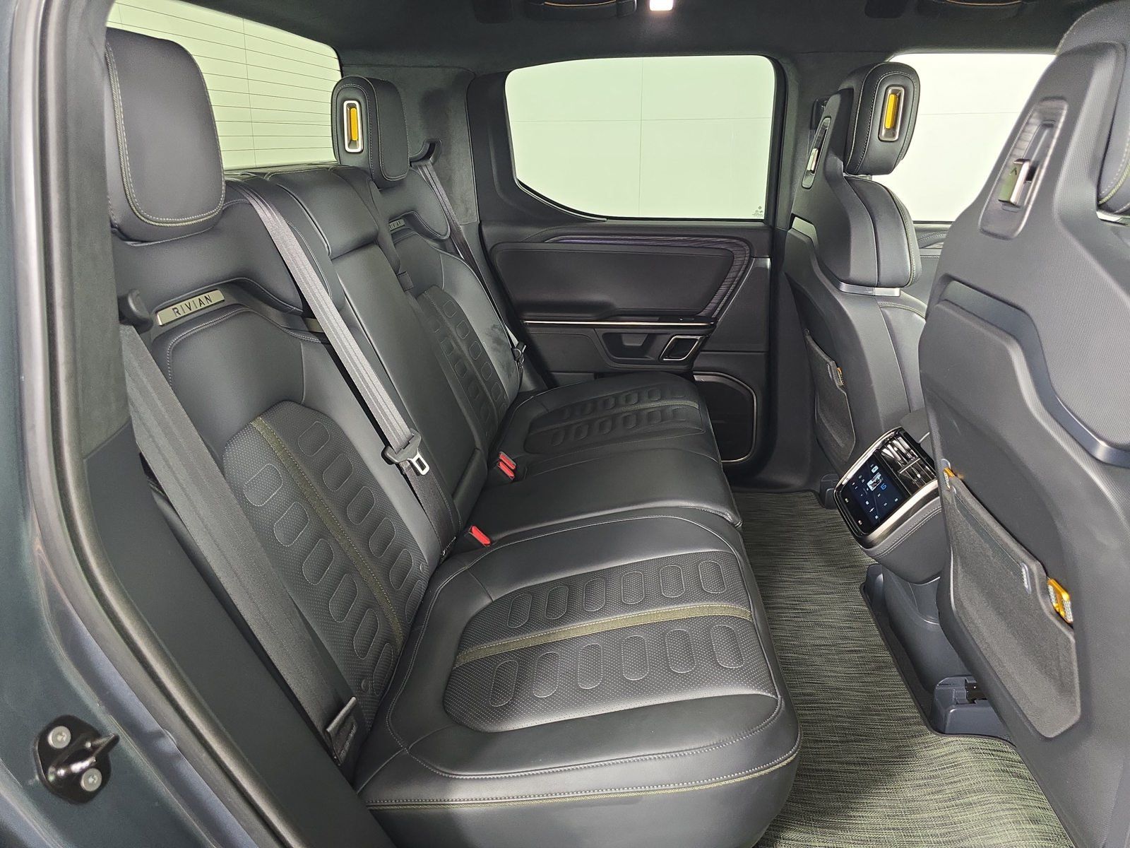 Used 2022 Rivian R1T Launch Edition AWD/4WD image 22