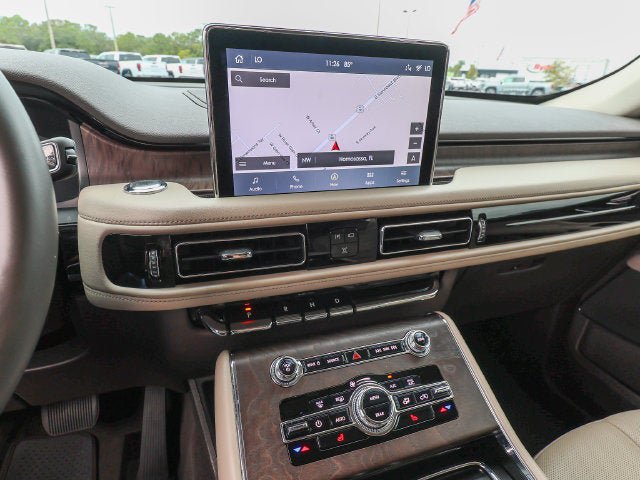 Used 2023 Lincoln Aviator Reserve RWD image 20
