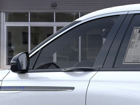 New 2026 Lincoln Nautilus Premier AWD/4WD image 20