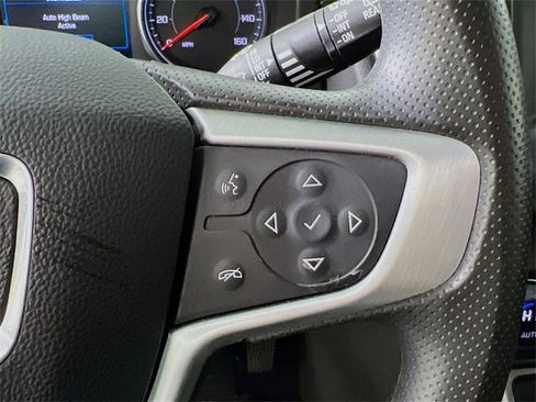 Used 2023 GMC Terrain SLE w/ Driver Convenience Package image 31
