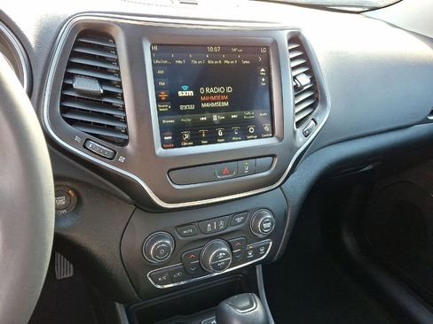 Certified 2022 Jeep Cherokee Trailhawk w/ Sun, Sound & Nav Group AWD/4WD image 14
