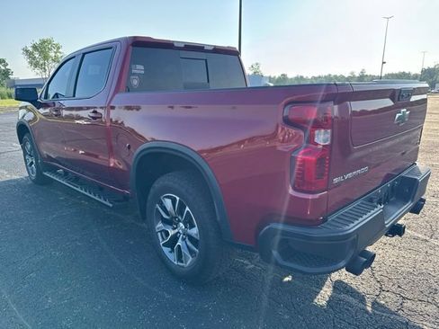 Used 2024 Chevrolet Silverado 1500 LT AWD/4WD image 6
