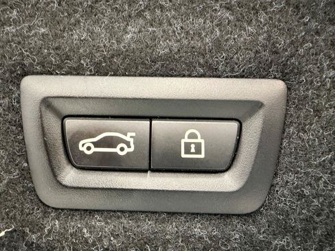 Used 2020 BMW 540i RWD image 22