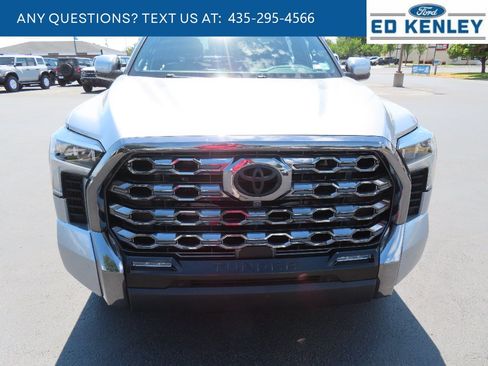 Used 2023 Toyota Tundra Platinum AWD/4WD image 27