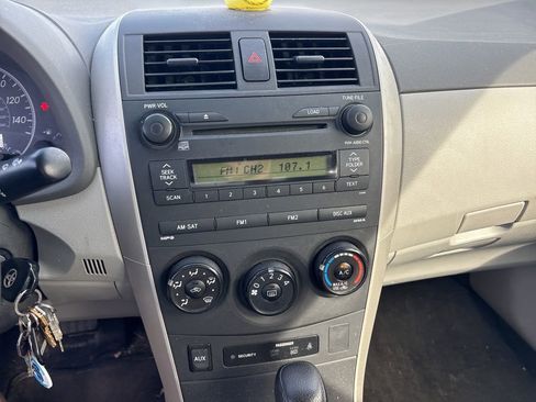 Used 2009 Toyota Corolla LE image 14