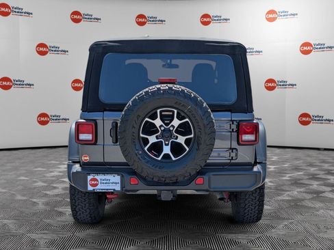 Used 2021 Jeep Wrangler Unlimited Rubicon w/ Cold Weather Group AWD/4WD image 6
