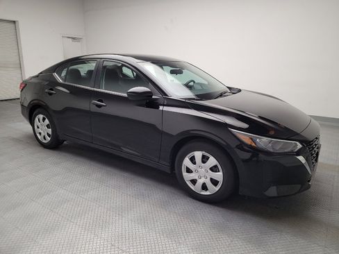 Used 2024 Nissan Sentra S image 11