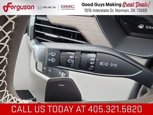 New 2026 GMC Acadia Denali w/ Super Cruise Package FWD image 23