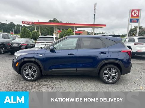 Used 2026 Kia Seltos LX FWD image 4