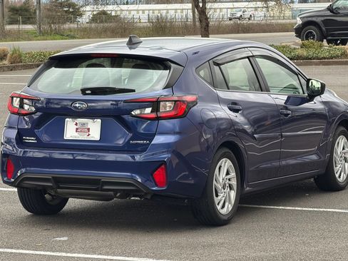 Used 2025 Subaru Impreza 2.0i image 4