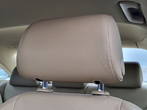 Used 2005 Audi A6 4.2 image 13