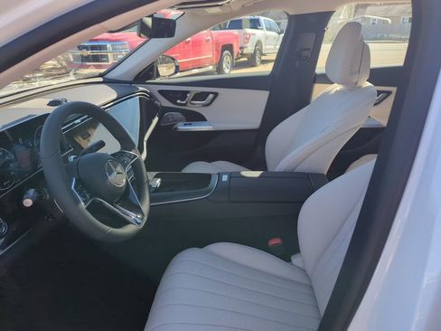 Used 2025 Mercedes-Benz E 450 4MATIC All-Terrain Wagon image 13