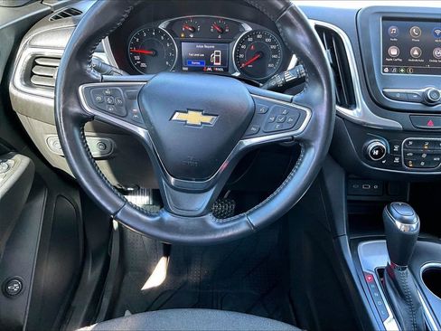 Certified 2020 Chevrolet Equinox LT w/ Driver Convenience Package image 13