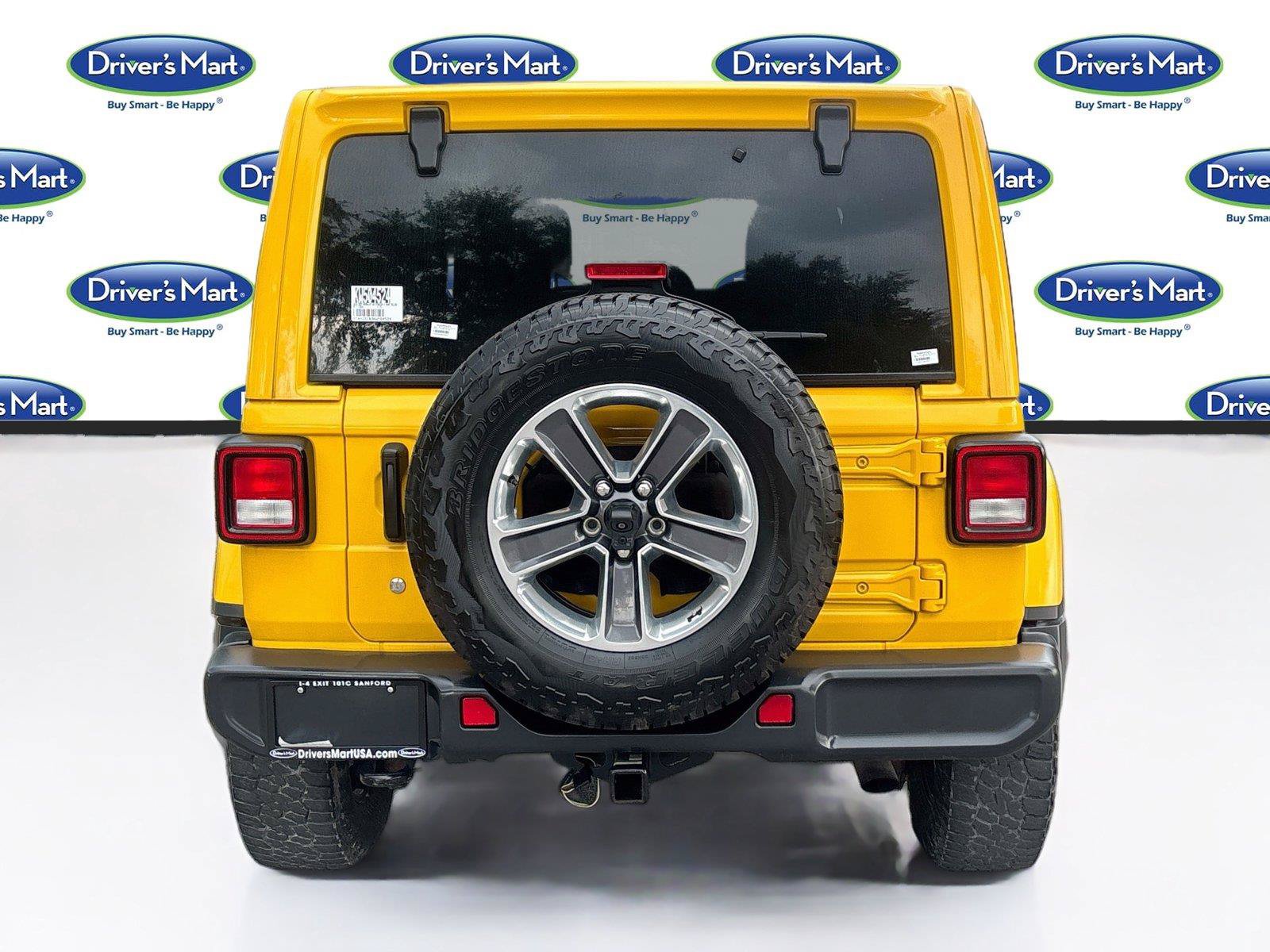 Used 2019 Jeep Wrangler Unlimited Sahara AWD/4WD image 6