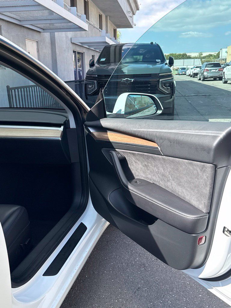 Used 2023 Tesla Model 3 Long Range AWD/4WD image 23