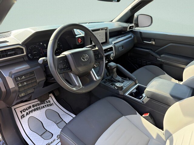 Used 2026 Toyota Tacoma TRD Off-Road AWD/4WD image 4