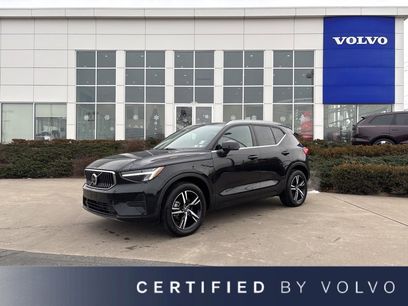 Certified 2025 Volvo XC40 B5 Core