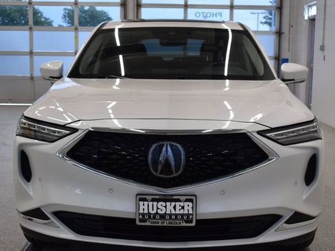 Used 2023 Acura MDX SH-AWD w/ Technology Package image 3