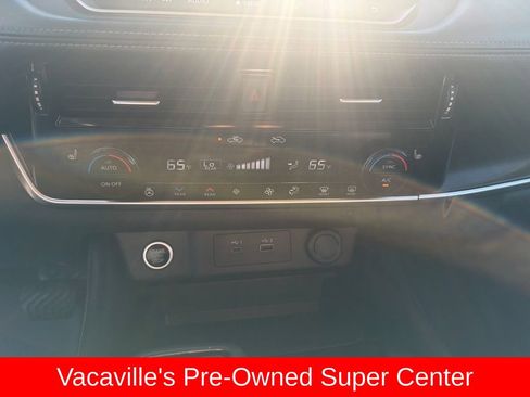 Used 2021 Nissan Rogue SL FWD image 18