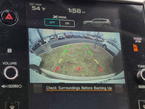 Used 2025 Subaru Ascent Premium image 28