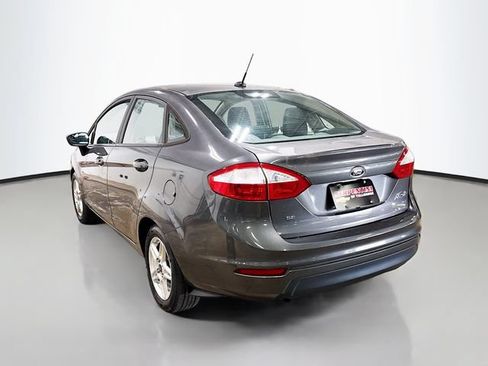 Used 2017 Ford Fiesta SE FWD image 8